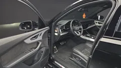 2022 Audi Q7 55 TFSI Quattro Premium — фото 10