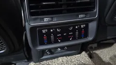 2022 Audi Q7 55 TFSI Quattro Premium — фото 17
