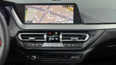 2021 BMW 1-Series 118d M Sport, чёрный — фото 14