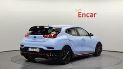 2021 Hyundai Veloster 2.0 N, светло-серебристый — фото 2