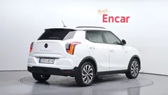 2021 KG_Mobility_Ssangyong TIBOLI Gasoline 1.5 2WD, белый — фото 2