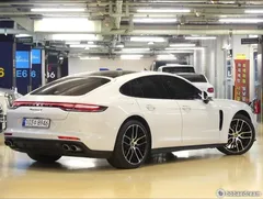 2022 Porsche Panamera 2.9 AWD, белый — фото 3