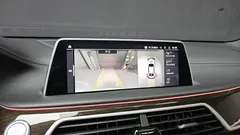2021 BMW 7-Series 740Li xDrive Design Pure Excellence, белый — фото 19