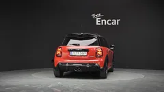 2022 Mini Cooper JCW, красный — фото 4
