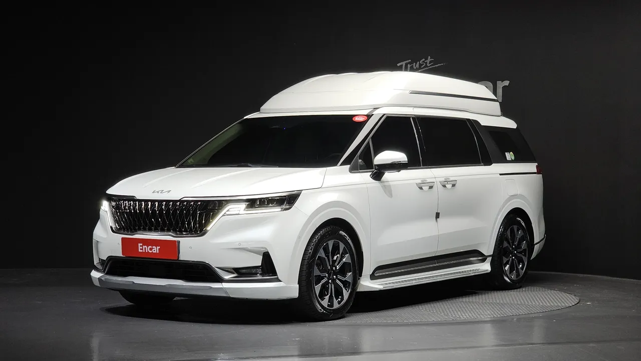 2023 Kia Carnival Diesel 9-Seater Hi-Limousine