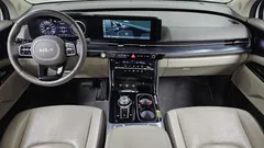 2023 Kia Carnival Diesel 9-Seater Hi-Limousine — фото 7