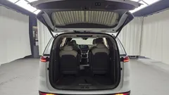 2023 Kia Carnival Diesel 9-Seater Hi-Limousine — фото 20