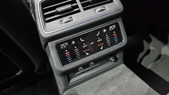 2022 Audi A6 45 TFSI Quattro Premium — фото 17