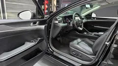 2022 Kia K5 Prestige, чёрный — фото 11