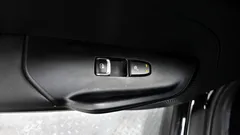 2022 Kia K5 Prestige, чёрный — фото 16