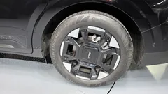 2024 Kia Canival Diesel 9-Seater Signature — фото 5
