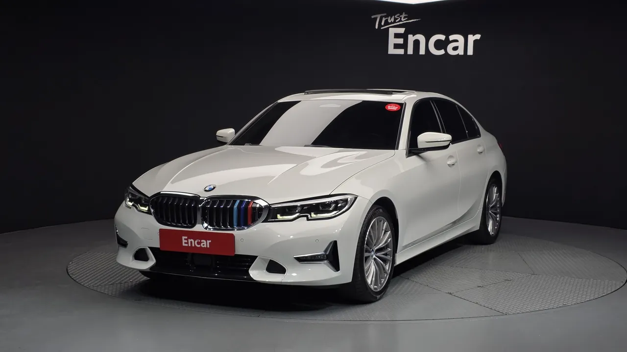 2022 BMW 3-Series 320d Luxury