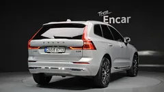 2022 Volvo XC60 B5 Inscription — фото 2