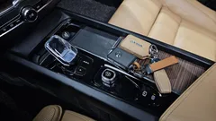2022 Volvo XC60 B5 Inscription — фото 9