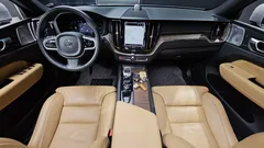 2022 Volvo XC60 B5 Inscription — фото 14