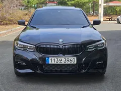 2022 BMW 3-Series 330e M Sport — фото 11