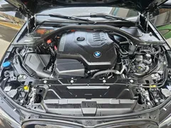 2022 BMW 3-Series 330e M Sport — фото 15