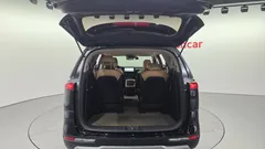 2022 Kia Carnival Diesel 9-Seater Prestige — фото 20