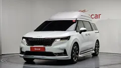 2022 Kia Carnival Diesel 9-Seater Hi-Limousine, белый — фото 1