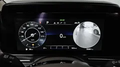 2022 Kia Carnival Diesel 9-Seater Hi-Limousine, белый — фото 8