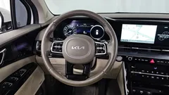2022 Kia Carnival Diesel 9-Seater Hi-Limousine, белый — фото 13