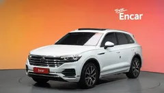2023 Volkswagen Touareg 3.0 TDI Prestige, белый — фото 1