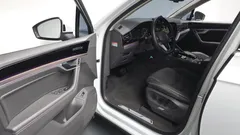 2023 Volkswagen Touareg 3.0 TDI Prestige, белый — фото 10