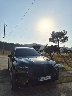 2023 BMW X7 xDrive 40i Design Pure Excellence 6-Seater — фото 4