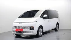 2022 Hyundai Staria disability support car — фото 1