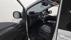 2022 Hyundai Staria disability support car — фото 10
