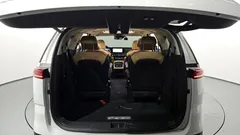 2023 Kia Carnival Diesel 9-Seater Signature — фото 19