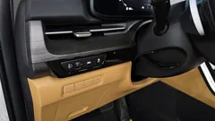 2023 Kia Carnival Diesel 9-Seater Signature — фото 20