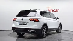 2023 Volkswagen Tiguan 2.0 TSI Prestige, белый — фото 2