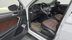 2023 Volkswagen Tiguan 2.0 TSI Prestige, белый — фото 10