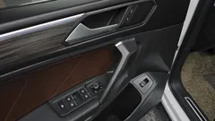 2023 Volkswagen Tiguan 2.0 TSI Prestige, белый — фото 15