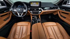 2022 BMW 5-Series 520i Luxury — фото 7