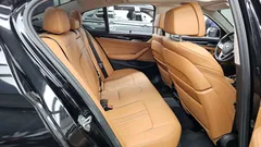 2022 BMW 5-Series 520i Luxury — фото 12