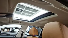 2022 BMW 5-Series 520i Luxury — фото 19