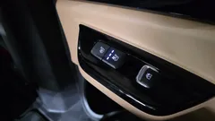 2022 Kia Carnival Diesel 9-Seater Signature — фото 19