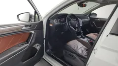 2023 Volkswagen Tiguan 2.0 TSI Prestige — фото 10