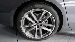 2022 Audi A7 55 TFSI Quattro Premium, серый — фото 5