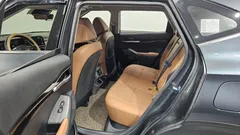2023 Kia Seltos Gasoline 1.6 Turbo 4WD — фото 12