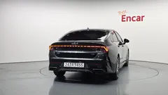 2022 Kia K5 Signature — фото 4