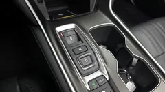2022 Honda Accord 2.0 Hybrid Touring, серый — фото 9