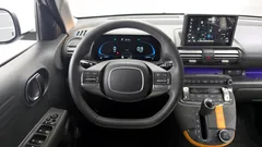 2023 Hyundai Casper Turbo The Essential — фото 13