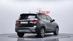2023 Kia Seltos Gasoline 1.6 Turbo 2WD, серый — фото 2