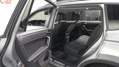 2023 Volkswagen Tiguan 2.0 TSI Prestige, серебристый — фото 12