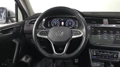 2023 Volkswagen Tiguan 2.0 TSI Prestige, серебристый — фото 13