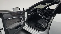 2021 Audi A7 55 TFSI Quattro Premium, белый — фото 10
