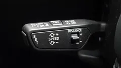 2023 Audi A4 40 TFSI Premium, белый — фото 17